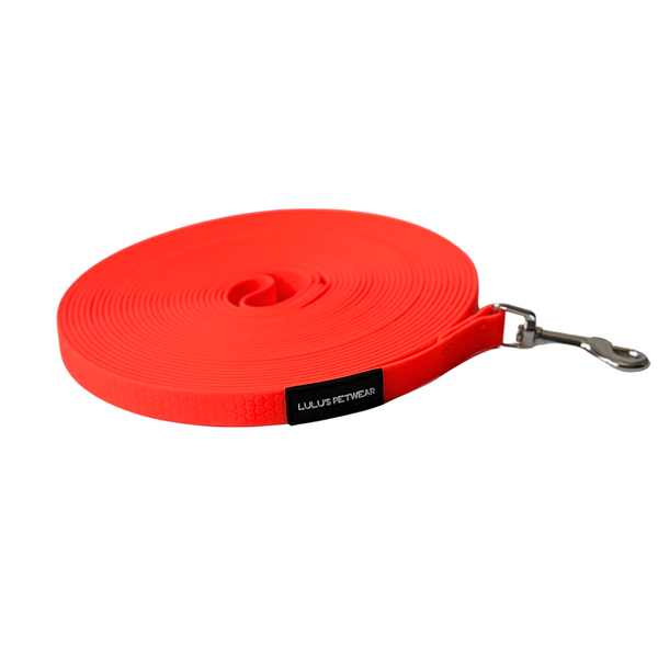 orange 33ft lone line with honeycomb pattern, waterproof, great for training, hiking or swimming dogs