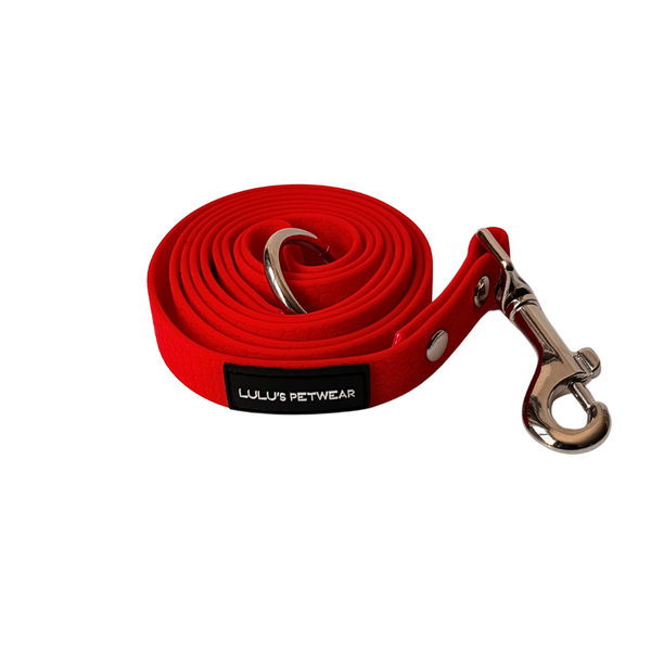 Red 5ft waterproof, honeycomb leash with metal 360 degree swivel hook