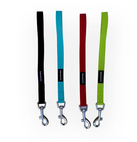 short traffic handle leashes are 1ft long and available in black, red, Aqua, and lime green. They all feature a strong handle with silver 360 degree swivel hook Canada